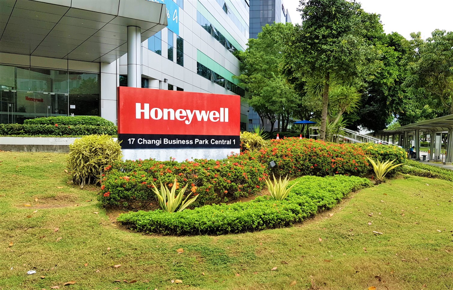 Honeywell changi business park office for rent